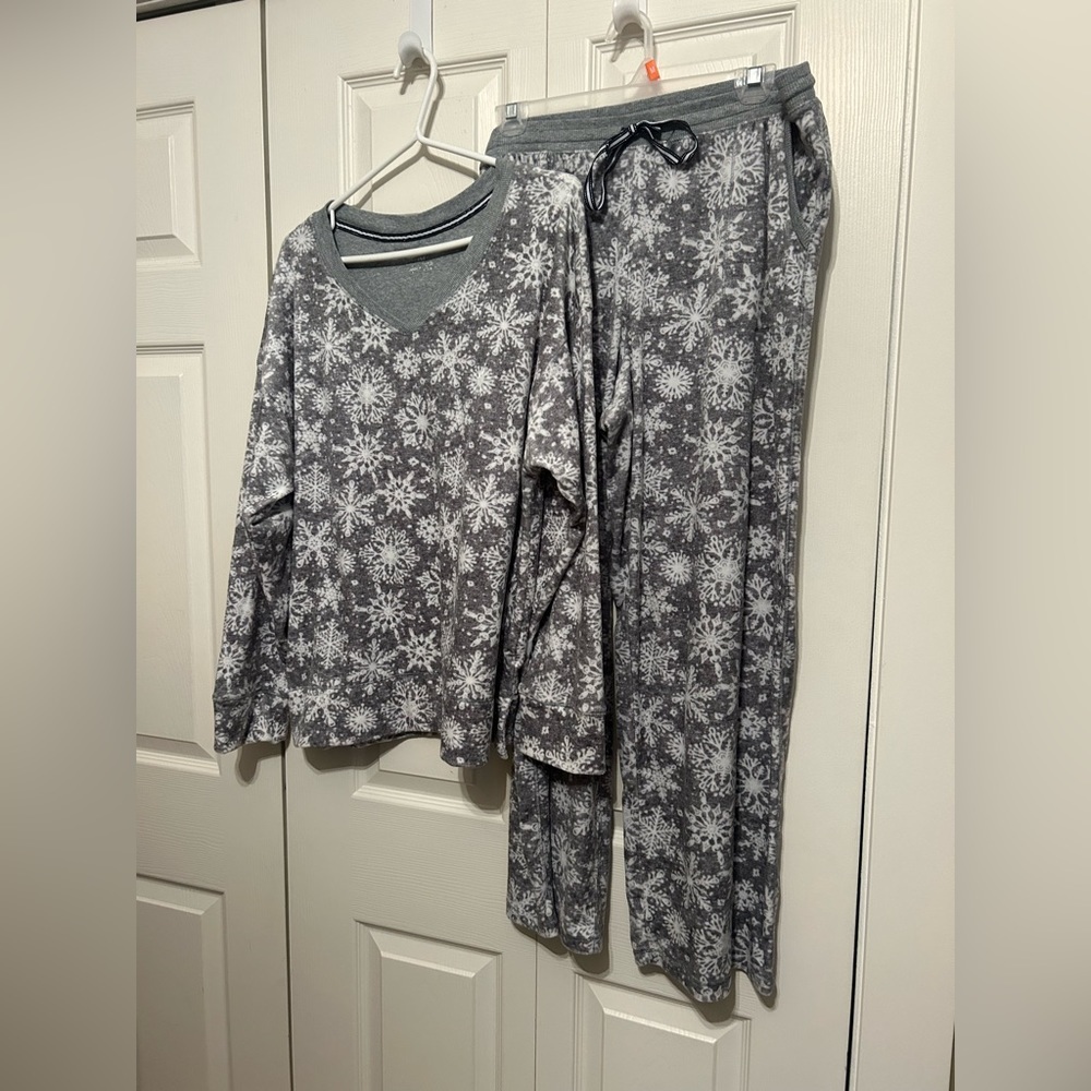 Nautica Super Soft & Cozy Winter/Christmas Pyjama (PJ) Set